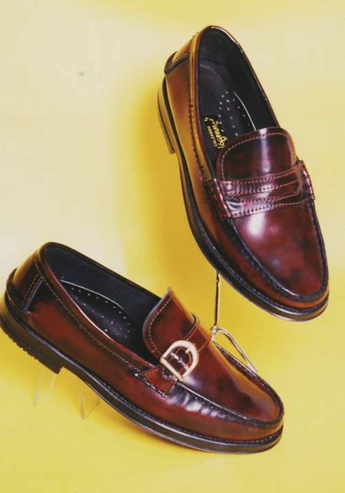 Mocasin cuero punta fina